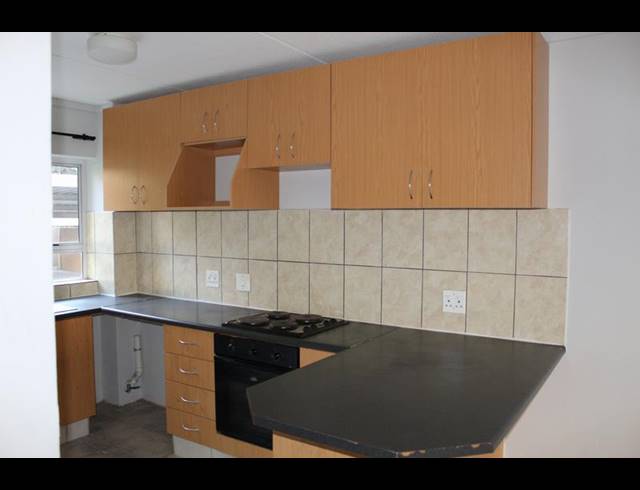 2 BEDROOM APARTMENT FOR SALE IN FERNDALE